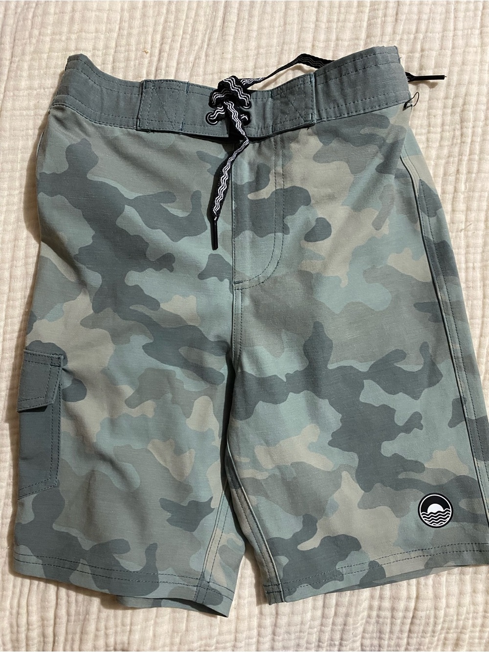 Kids feather 4 arrow Green Camo Cargo Swim Shorts